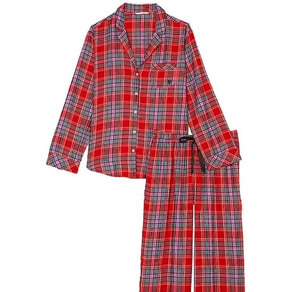 Victoria's Secret Flannel Pajama Set NWT, Size Small - Picture 3 of 4